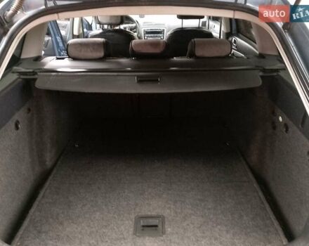 Синий Шкода Октавия, объемом двигателя 2 л и пробегом 299 тыс. км за 7800 $, фото 8 на Automoto.ua