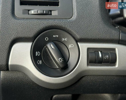 Синій Шкода Октавія, об'ємом двигуна 1.8 л та пробігом 246 тис. км за 9100 $, фото 33 на Automoto.ua