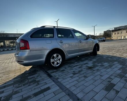 Синий Шкода Октавия, объемом двигателя 1.2 л и пробегом 225 тыс. км за 6300 $, фото 2 на Automoto.ua