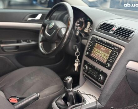 Синий Шкода Октавия, объемом двигателя 1.4 л и пробегом 256 тыс. км за 8290 $, фото 14 на Automoto.ua