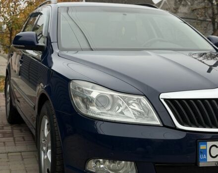 Синий Шкода Октавия, объемом двигателя 1.6 л и пробегом 287 тыс. км за 8500 $, фото 2 на Automoto.ua