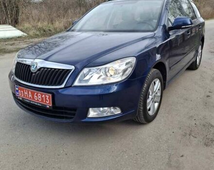 Синий Шкода Октавия, объемом двигателя 1.8 л и пробегом 115 тыс. км за 8900 $, фото 1 на Automoto.ua