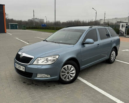 Синий Шкода Октавия, объемом двигателя 1.6 л и пробегом 275 тыс. км за 7700 $, фото 5 на Automoto.ua