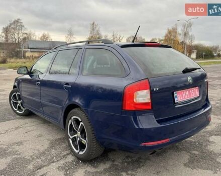 Синий Шкода Октавия, объемом двигателя 1.6 л и пробегом 245 тыс. км за 8490 $, фото 16 на Automoto.ua
