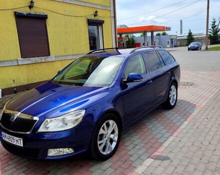 Синій Шкода Октавія, об'ємом двигуна 2 л та пробігом 245 тис. км за 9200 $, фото 1 на Automoto.ua