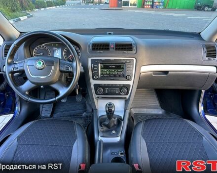 Шкода Октавия 2011 в Кривом Роге на Automoto.ua Синий Шкода Октавия, объемом двигателя 2 л и пробегом 263 тыс. км за 9500 $, фото 11 на Automoto.ua