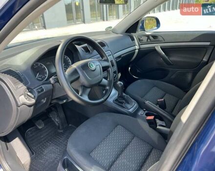 Синий Шкода Октавия, объемом двигателя 1.6 л и пробегом 227 тыс. км за 8700 $, фото 16 на Automoto.ua