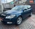 Синий Шкода Октавия, объемом двигателя 1.6 л и пробегом 214 тыс. км за 8600 $, фото 1 на Automoto.ua
