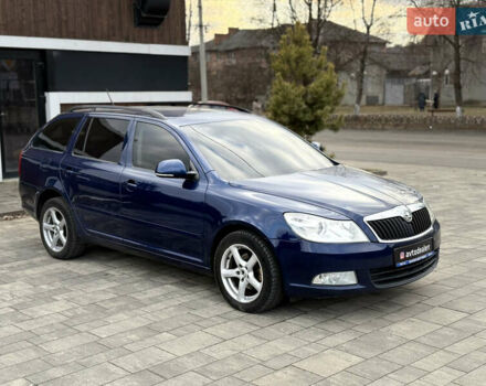 Синий Шкода Октавия, объемом двигателя 1.6 л и пробегом 273 тыс. км за 7500 $, фото 5 на Automoto.ua