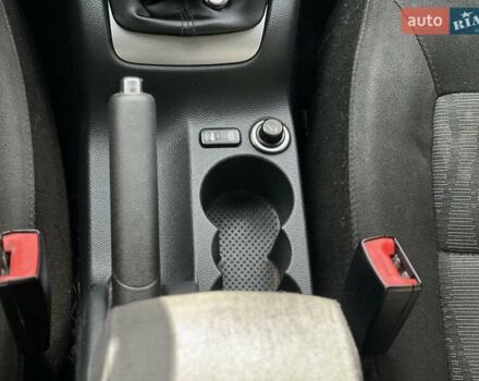 Синий Шкода Октавия, объемом двигателя 1.8 л и пробегом 236 тыс. км за 6400 $, фото 26 на Automoto.ua