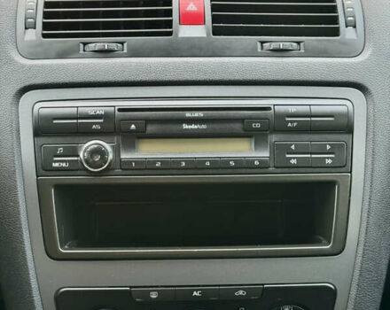 Синій Шкода Октавія, об'ємом двигуна 1.6 л та пробігом 256 тис. км за 6599 $, фото 42 на Automoto.ua