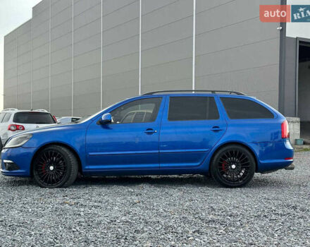 Синій Шкода Октавія, об'ємом двигуна 2 л та пробігом 319 тис. км за 9590 $, фото 5 на Automoto.ua