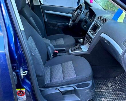 Синій Шкода Октавія, об'ємом двигуна 1.6 л та пробігом 190 тис. км за 4100 $, фото 4 на Automoto.ua
