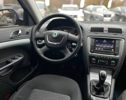 Синій Шкода Октавія, об'ємом двигуна 1.6 л та пробігом 196 тис. км за 7400 $, фото 9 на Automoto.ua