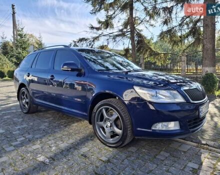 Синий Шкода Октавия, объемом двигателя 1.8 л и пробегом 230 тыс. км за 6000 $, фото 9 на Automoto.ua