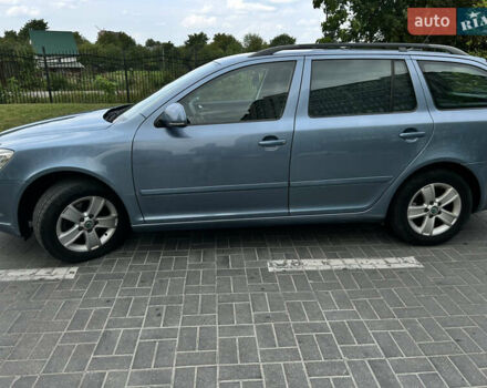 Синій Шкода Октавія, об'ємом двигуна 1.2 л та пробігом 213 тис. км за 6800 $, фото 6 на Automoto.ua