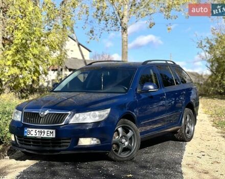 Синий Шкода Октавия, объемом двигателя 1.8 л и пробегом 237 тыс. км за 6250 $, фото 1 на Automoto.ua