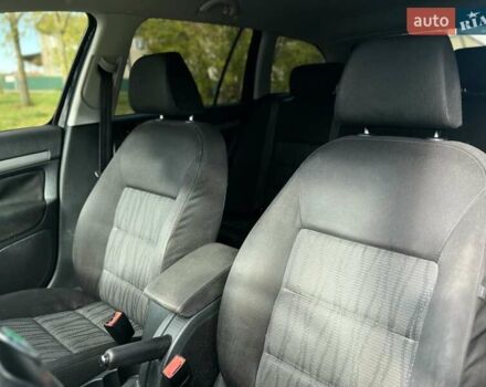 Синий Шкода Октавия, объемом двигателя 1.8 л и пробегом 237 тыс. км за 6250 $, фото 32 на Automoto.ua