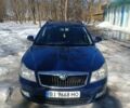 Синий Шкода Октавия, объемом двигателя 1.6 л и пробегом 330 тыс. км за 6300 $, фото 1 на Automoto.ua