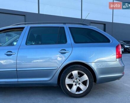 Синій Шкода Октавія, об'ємом двигуна 1.6 л та пробігом 216 тис. км за 8440 $, фото 8 на Automoto.ua