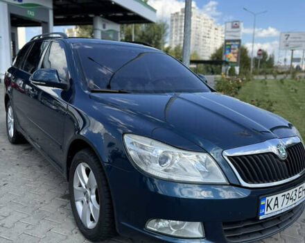Синий Шкода Октавия, объемом двигателя 1.8 л и пробегом 247 тыс. км за 9200 $, фото 2 на Automoto.ua