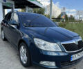 Синий Шкода Октавия, объемом двигателя 1.8 л и пробегом 247 тыс. км за 8100 $, фото 1 на Automoto.ua