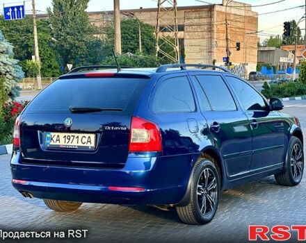 Шкода Октавия 2011 в Кривом Роге на Automoto.ua Синий Шкода Октавия, объемом двигателя 2 л и пробегом 263 тыс. км за 9500 $, фото 5 на Automoto.ua