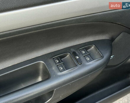 Синій Шкода Октавія, об'ємом двигуна 1.8 л та пробігом 246 тис. км за 9100 $, фото 26 на Automoto.ua