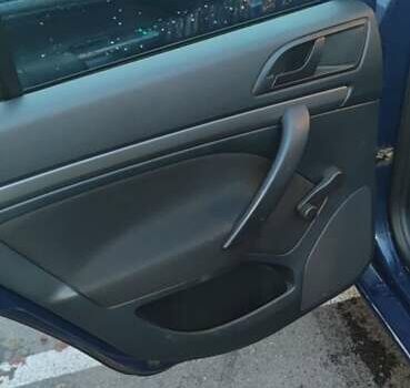 Синій Шкода Октавія, об'ємом двигуна 1.6 л та пробігом 401 тис. км за 6800 $, фото 6 на Automoto.ua