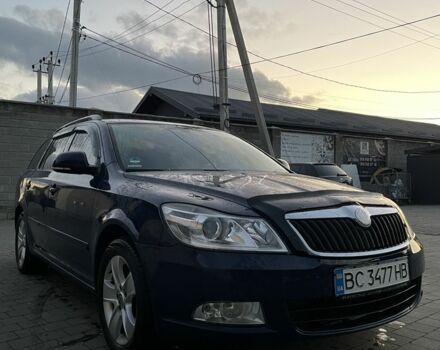 Синій Шкода Октавія, об'ємом двигуна 1.6 л та пробігом 189 тис. км за 9000 $, фото 9 на Automoto.ua