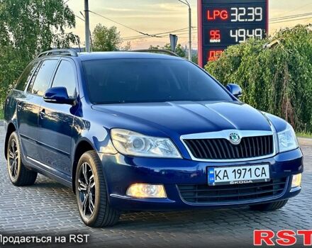 Шкода Октавия 2011 в Кривом Роге на Automoto.ua Синий Шкода Октавия, объемом двигателя 2 л и пробегом 263 тыс. км за 9500 $, фото 3 на Automoto.ua