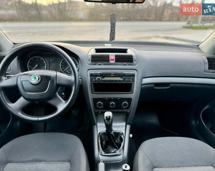 Синій Шкода Октавія, об'ємом двигуна 1.6 л та пробігом 256 тис. км за 6599 $, фото 39 на Automoto.ua