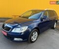 Синий Шкода Октавия, объемом двигателя 1.6 л и пробегом 220 тыс. км за 8400 $, фото 1 на Automoto.ua