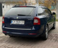 Синий Шкода Октавия, объемом двигателя 1.6 л и пробегом 287 тыс. км за 8500 $, фото 4 на Automoto.ua