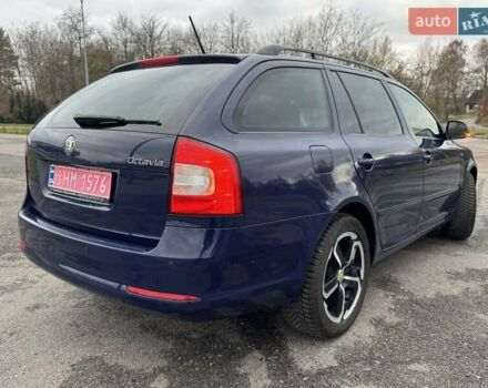 Синий Шкода Октавия, объемом двигателя 1.6 л и пробегом 245 тыс. км за 8490 $, фото 26 на Automoto.ua