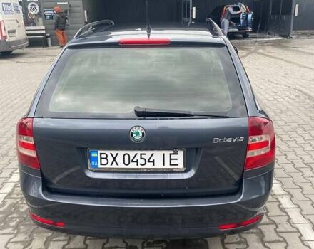 Шкода Октавія 2011 у Хмельницькому на Automoto.ua Синій Шкода Октавія, об'ємом двигуна 1.6 л та пробігом 218 тис. км за 8300 $, фото 6 на Automoto.ua