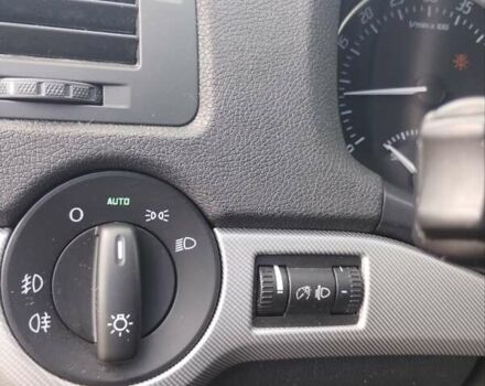 Синий Шкода Октавия, объемом двигателя 2 л и пробегом 238 тыс. км за 9700 $, фото 26 на Automoto.ua