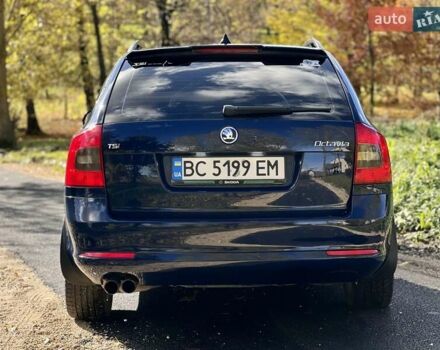 Синий Шкода Октавия, объемом двигателя 1.8 л и пробегом 236 тыс. км за 6400 $, фото 2 на Automoto.ua