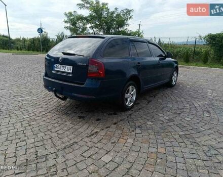 Синий Шкода Октавия, объемом двигателя 1.6 л и пробегом 295 тыс. км за 6400 $, фото 1 на Automoto.ua