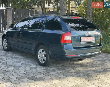 Синий Шкода Октавия, объемом двигателя 1.6 л и пробегом 273 тыс. км за 7800 $, фото 13 на Automoto.ua