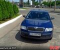 Синий Шкода Октавия, объемом двигателя 1.6 л и пробегом 299 тыс. км за 6800 $, фото 1 на Automoto.ua