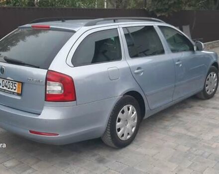 Синий Шкода Октавия, объемом двигателя 1.6 л и пробегом 255 тыс. км за 8500 $, фото 6 на Automoto.ua