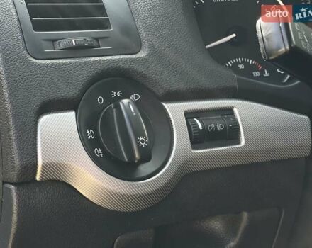 Синий Шкода Октавия, объемом двигателя 1.8 л и пробегом 237 тыс. км за 6250 $, фото 25 на Automoto.ua