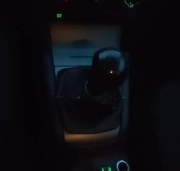 Синій Шкода Октавія, об'ємом двигуна 1.6 л та пробігом 401 тис. км за 6800 $, фото 12 на Automoto.ua