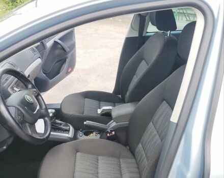 Синий Шкода Октавия, объемом двигателя 2 л и пробегом 238 тыс. км за 9700 $, фото 16 на Automoto.ua