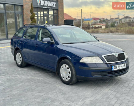 Синій Шкода Октавія, об'ємом двигуна 1.6 л та пробігом 256 тис. км за 6599 $, фото 3 на Automoto.ua