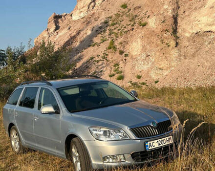 Синий Шкода Октавия, объемом двигателя 1.6 л и пробегом 291 тыс. км за 8300 $, фото 2 на Automoto.ua