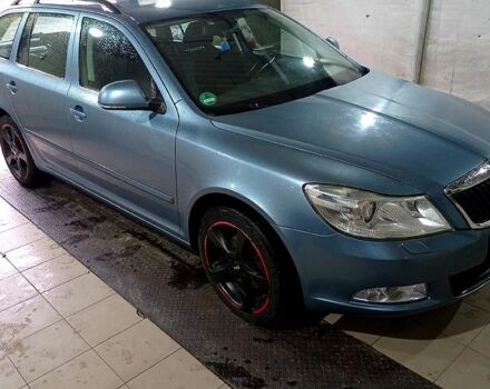 Шкода Октавия 2011 в Черкассах на Automoto.ua Синий Шкода Октавия, объемом двигателя 1.8 л и пробегом 220 тыс. км за 8200 $, фото 4 на Automoto.ua