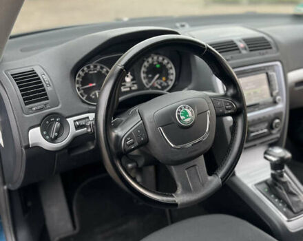 Синий Шкода Октавия, объемом двигателя 1.99 л и пробегом 278 тыс. км за 9350 $, фото 43 на Automoto.ua