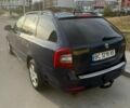Синий Шкода Октавия, объемом двигателя 1.6 л и пробегом 284 тыс. км за 9000 $, фото 3 на Automoto.ua